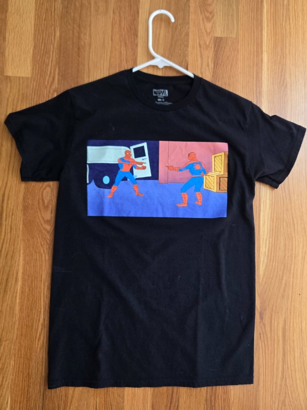 Spiderman T Shirt Size S - Picture 2 of 4